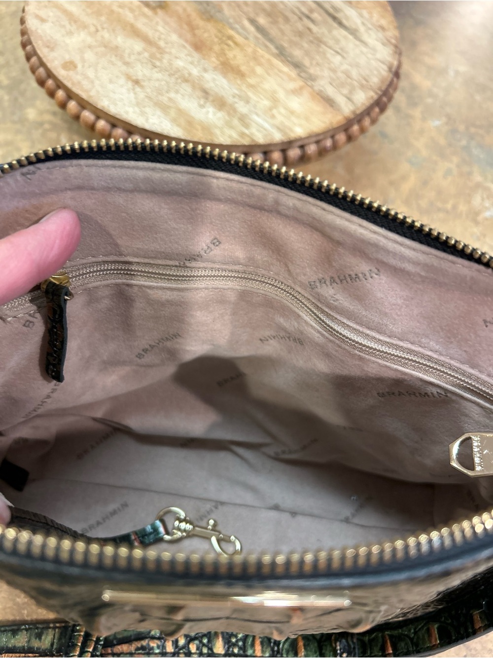 Brahmin Melbourne Samba Crossbody Bag - Picture 12 of 14
